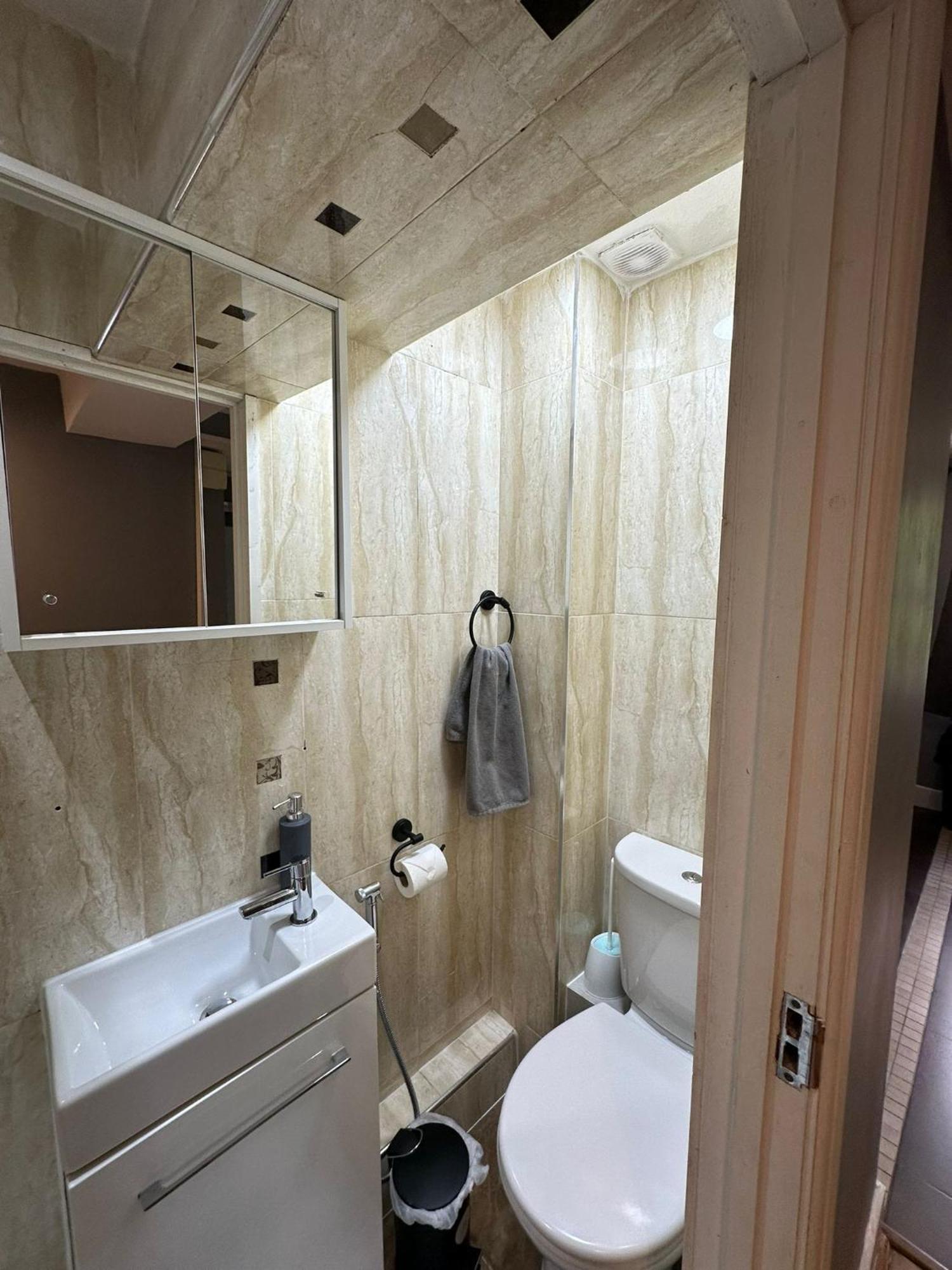 Lovely 2 Bedrooms Apartment ลอนดอน ภายนอก รูปภาพ